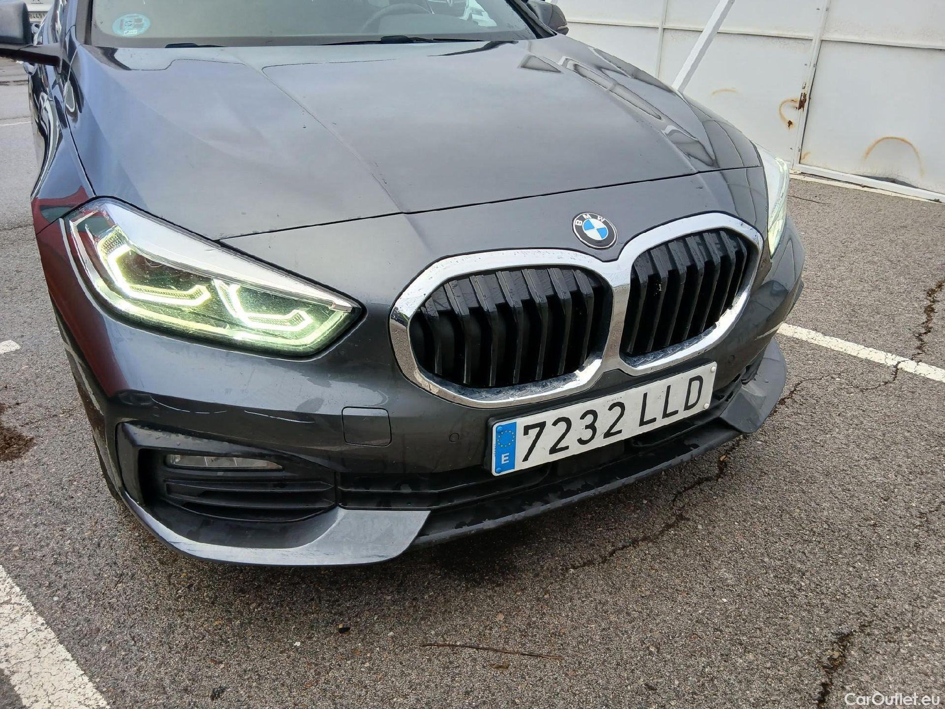 Bmw  Serie 1 BMW  / 2019 / 5P / berlina con portón 118i #2