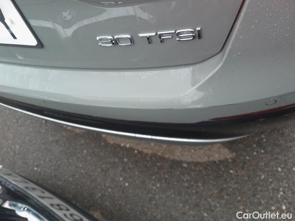  Audi  Q2 AUDI  / 2016 / 5P / todoterreno Design 30 TFSI 85kW (116CV) #5