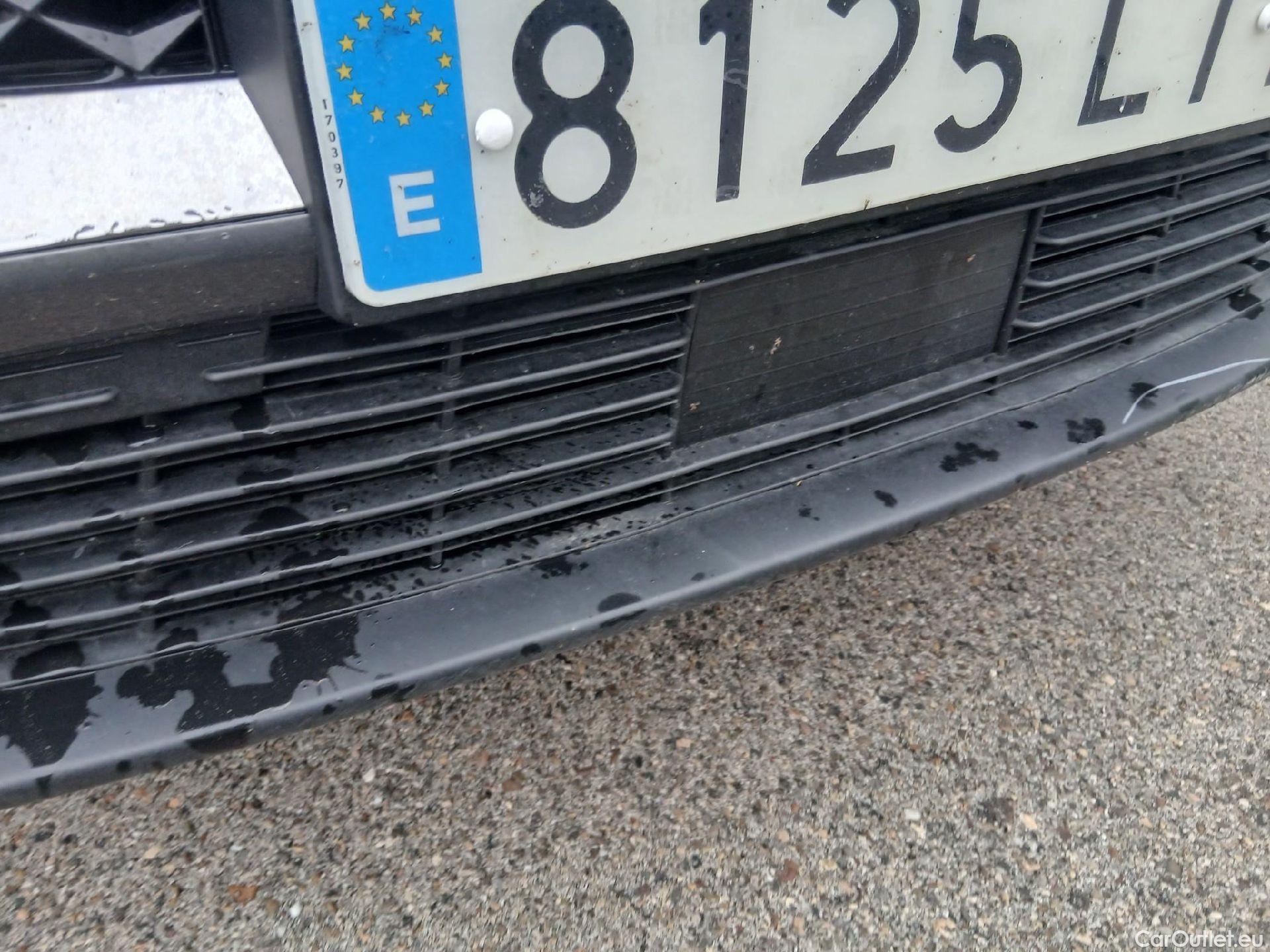  DS  DS7 DS DS 7 Crossback / 2017 / 5P / todoterreno BlueHDi DE 96kW (130CV) Auto. CHIC (AC) #5