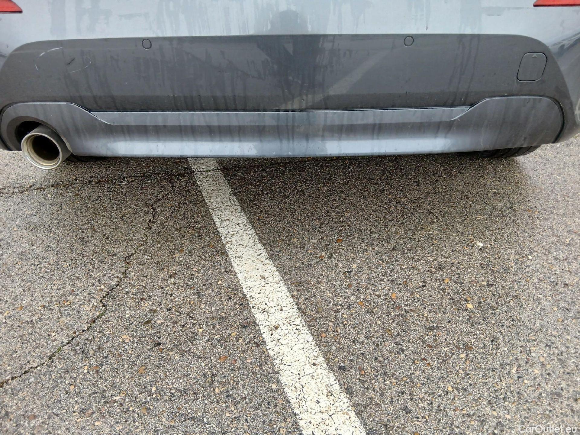  Bmw  Serie 1 BMW  / 2019 / 5P / berlina con portón 118i #16