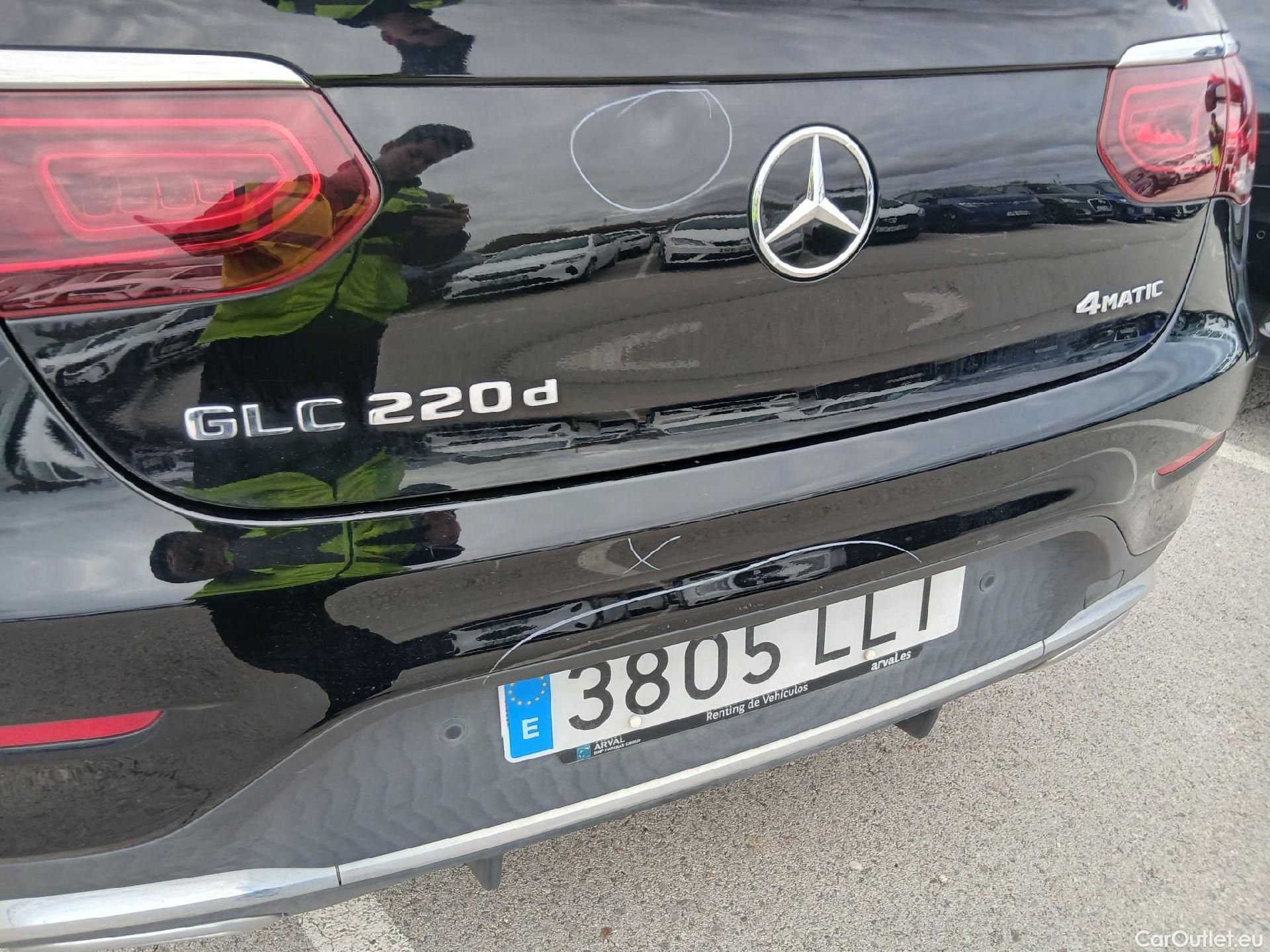  Mercedes  G-Klasee MERCEDES-BENZ GLC Coupé / 2019 / 5P / coupé GLC 220 d 4MATIC #13
