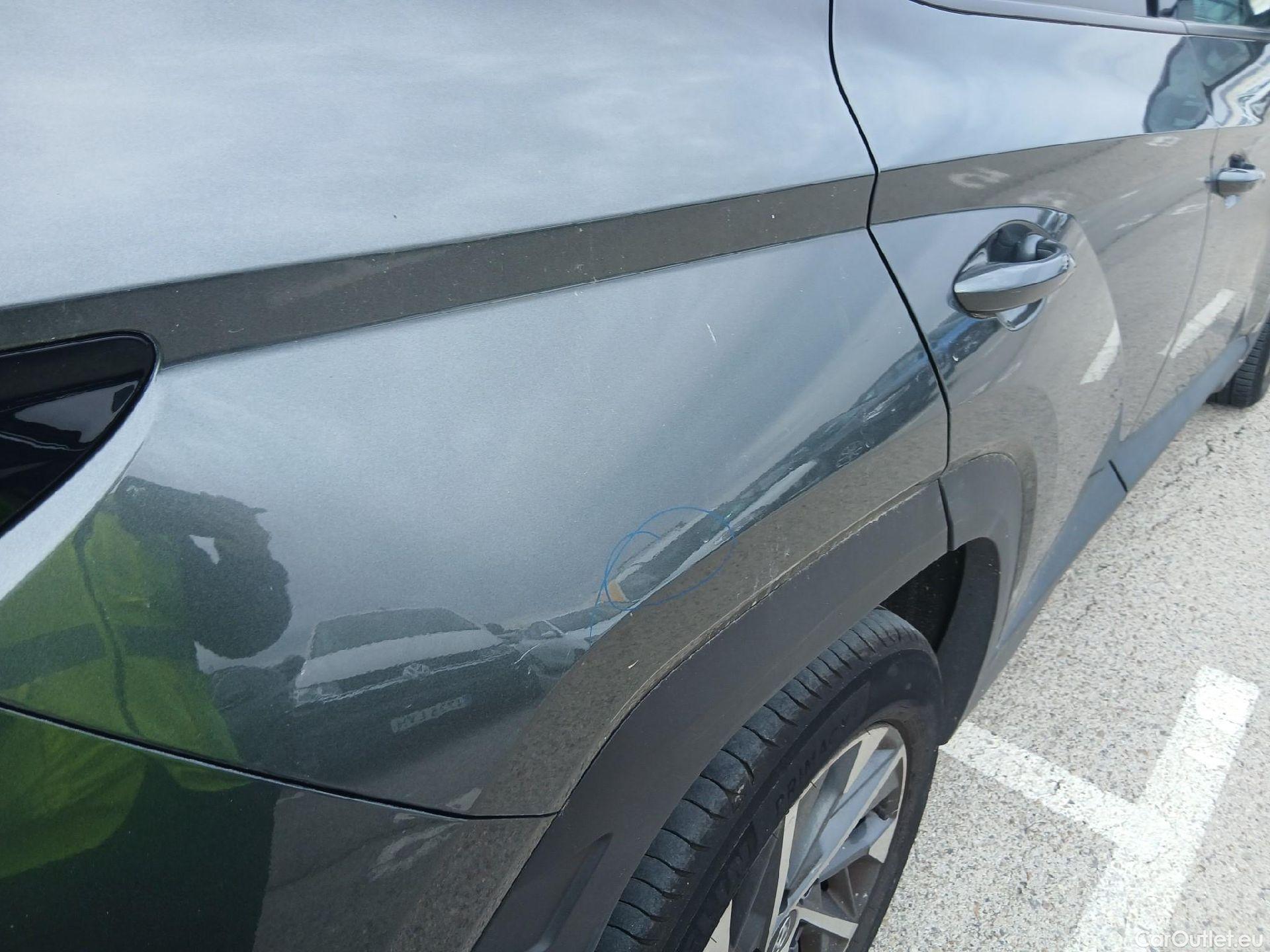  Hyundai  Tucson HYUNDAI  / 2020 / 5P / todoterreno 1.6 CRDI 100kW 48V Tecno DCT 4x4 2C #22