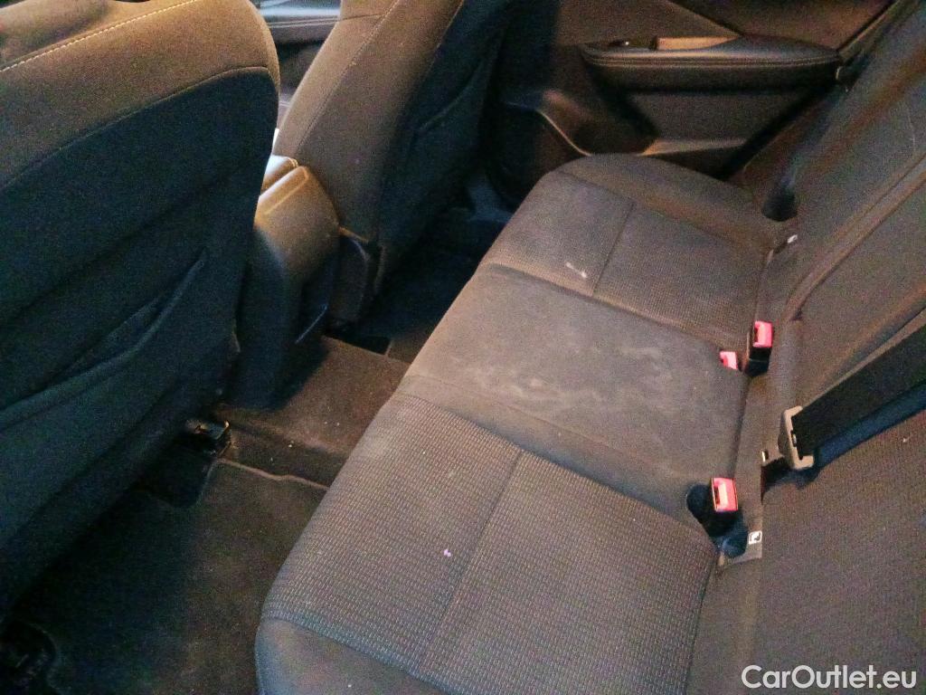  Nissan  Qashqai NISSAN  / 2021 / 5P / todoterreno DIG-T 103kW (140CV) mHEV 4x2 Acenta #9