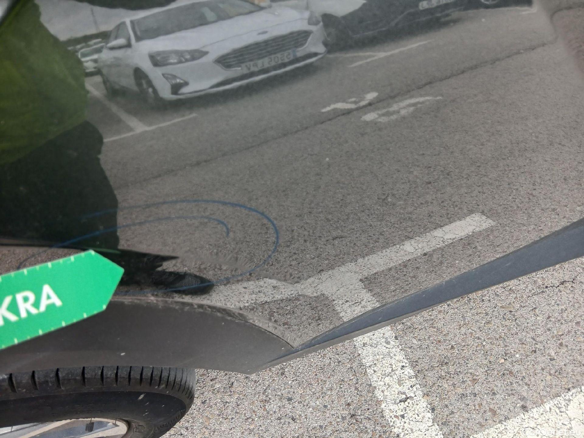  Hyundai  Tucson HYUNDAI  / 2020 / 5P / todoterreno 1.6 CRDI 100kW 48V Tecno DCT 4x4 2C #24