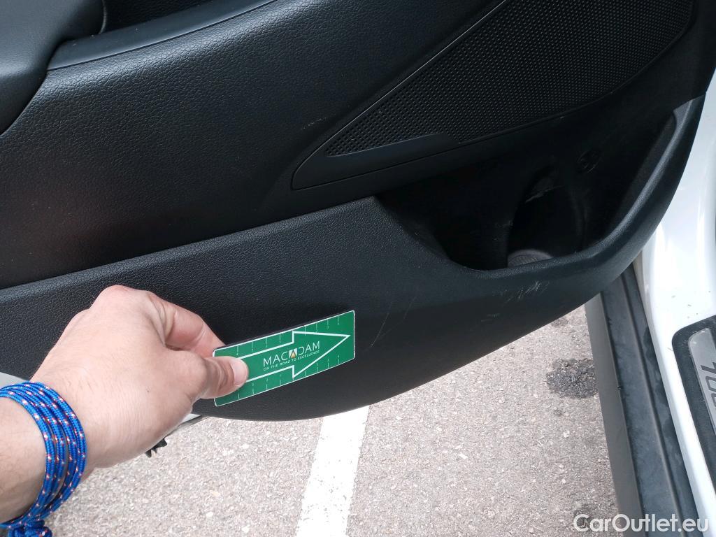  Hyundai  Tucson HYUNDAI  / 2018 / 5P / todoterreno 1.6 CRDI 100kW (136CV) 48V N-Line 4X2 #12