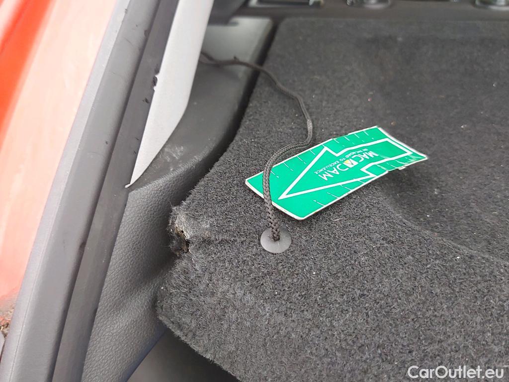  Hyundai  Konna HYUNDAI Kona / 2020 / 5P / todoterreno 1.6 GDI HEV Maxx DCT #2