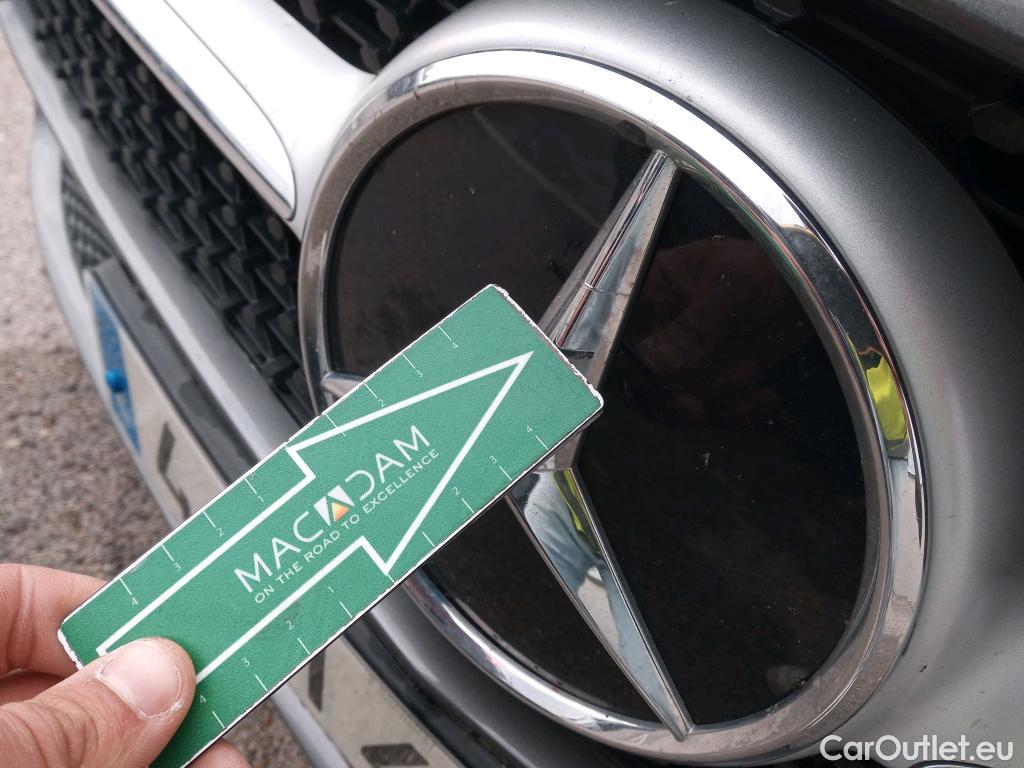  Mercedes  A-Klasse MERCEDES-BENZ Clase A / 2018 / 5P / berlina con portón A 200 d #4