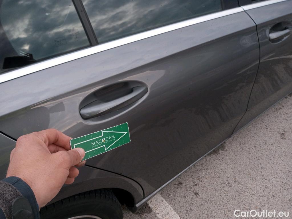  Mercedes  A-Klasse MERCEDES-BENZ Clase A / 2018 / 5P / berlina con portón A 200 d #2