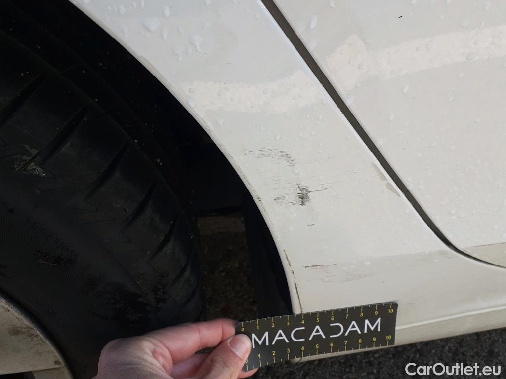  Volkswagen  Golf  VOLKSWAGEN / 2020 / 5P / berlina con portón 2.0 TDI 85kW (115CV) #8