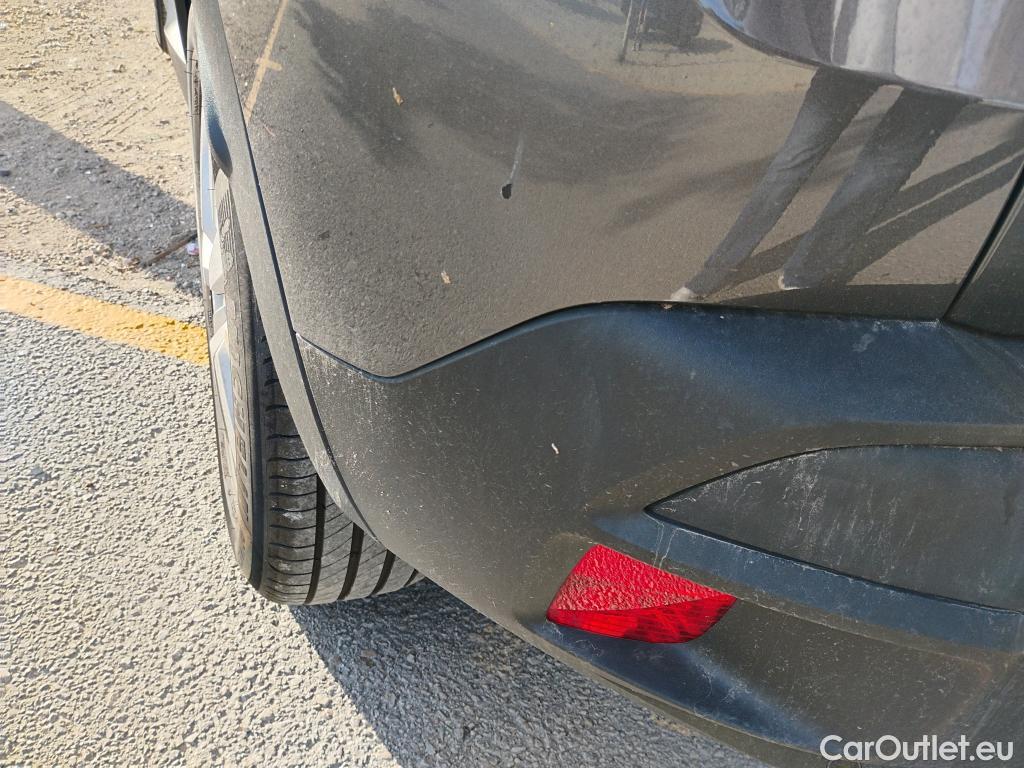  Peugeot  3008  Active Pack 1.5 HDi 130CV MT6 E6d #30