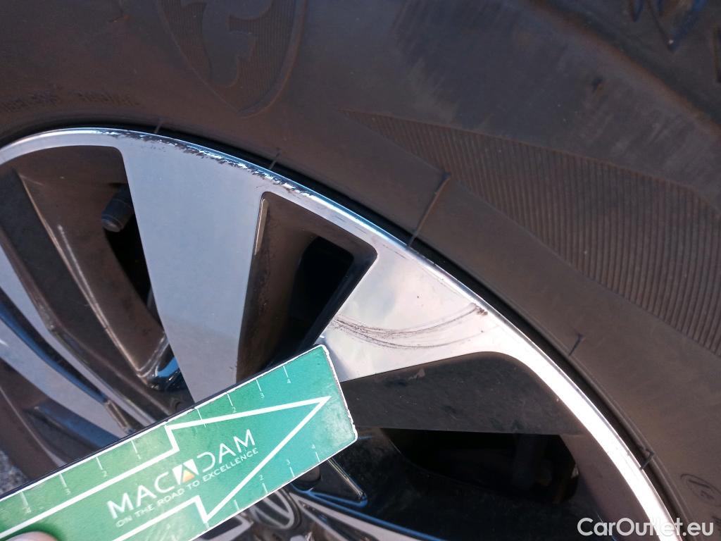  Volkswagen  Polo VOLKSWAGEN  / 2017 / 5P / berlina con portón Advance 1.0 TSI 70kW (95CV) #1