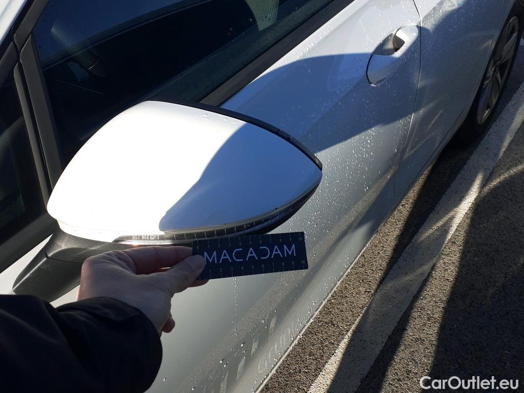  Volkswagen  Golf  VOLKSWAGEN / 2020 / 5P / berlina con portón 2.0 TDI 85kW (115CV) #25