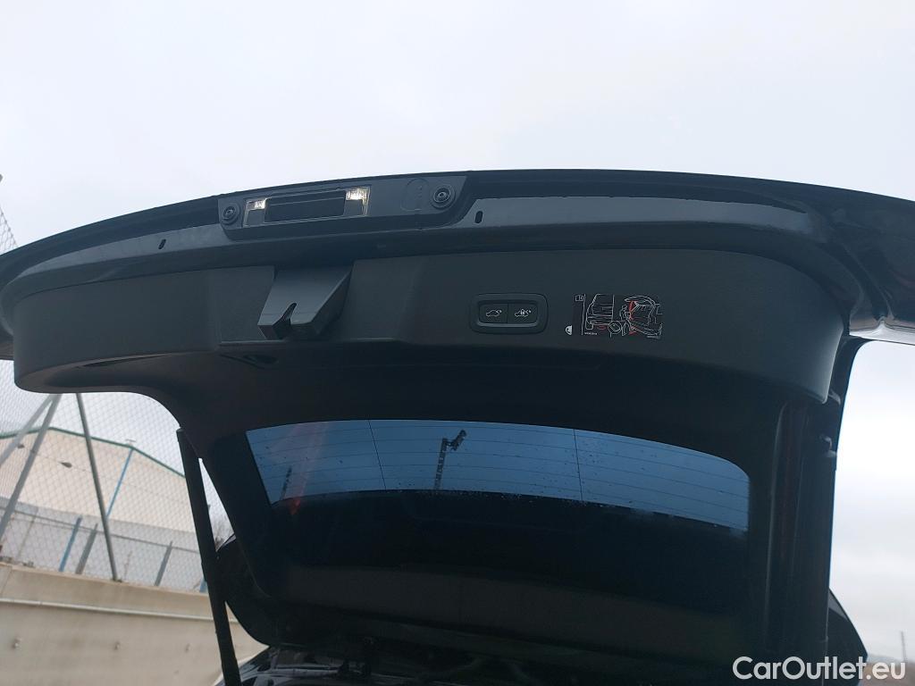  Volvo  XC 40 VOLVO XC40 / 2017 / 5P / todoterreno 1.5 T4 Twin Recharge Inscription Ex Auto #16