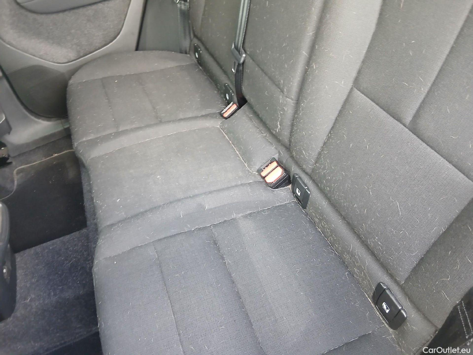  Volvo  XC 40 VOLVO XC40 / 2017 / 5P / todoterreno 1.5 T2 Momentum Core #33