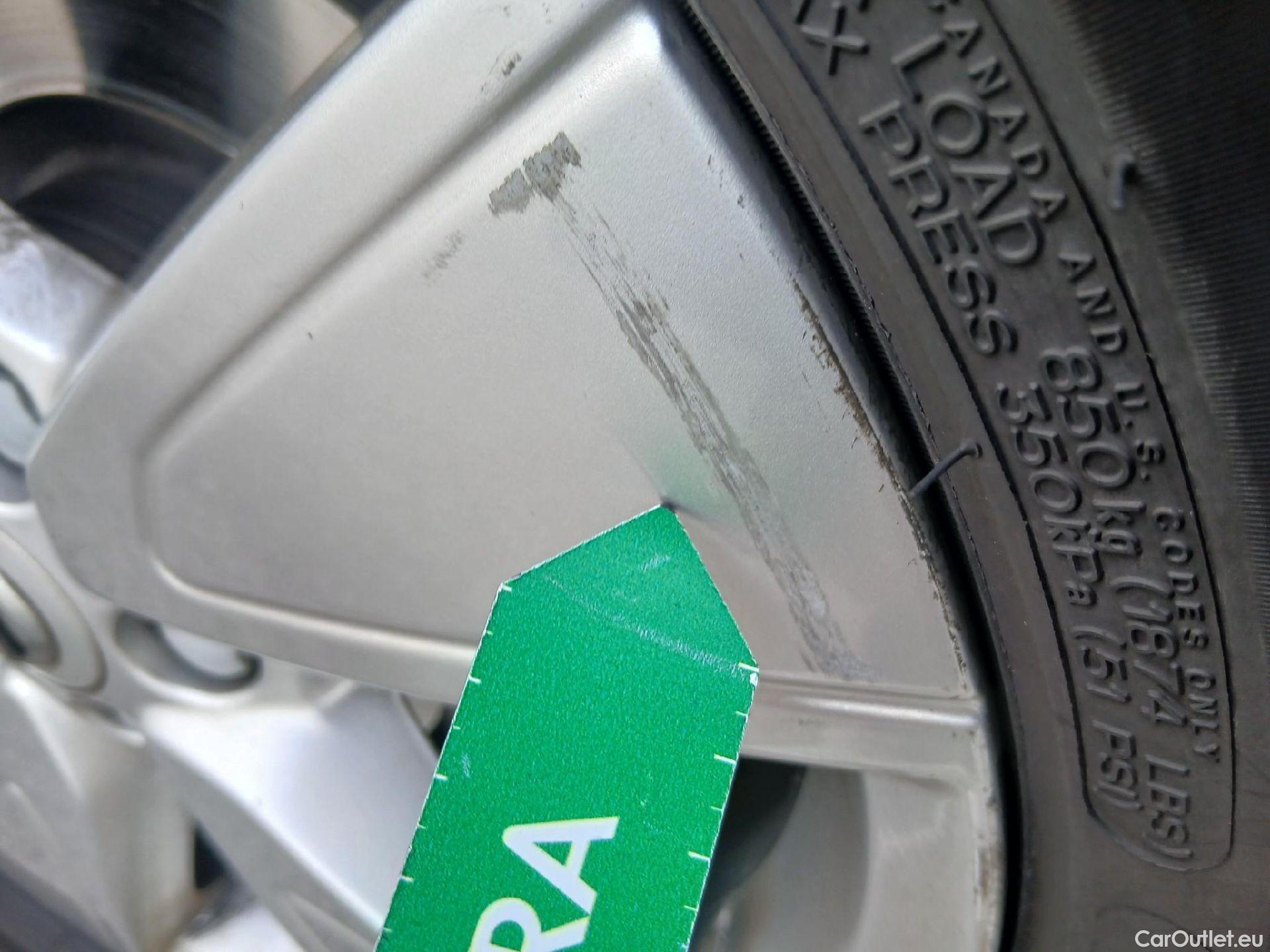  Volvo  XC 40 VOLVO XC40 / 2017 / 5P / todoterreno 1.5 T2 Momentum Core #31