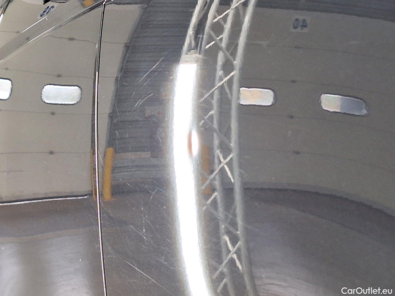  Land Rover  Range Rover Evoque Evoque D165 FWD Man R-Dynam #25