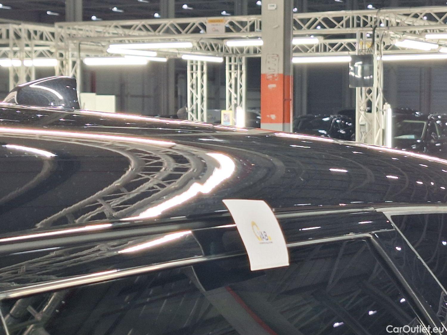  Land Rover  Range Rover Evoque Evoque D165 FWD Man R-Dynam #34