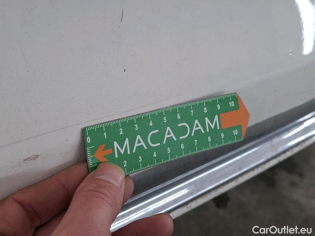  Fiat  500 FIAT  2015 3P Berline Hybrid 1.0 BSG 70 ch Dolcevita #8