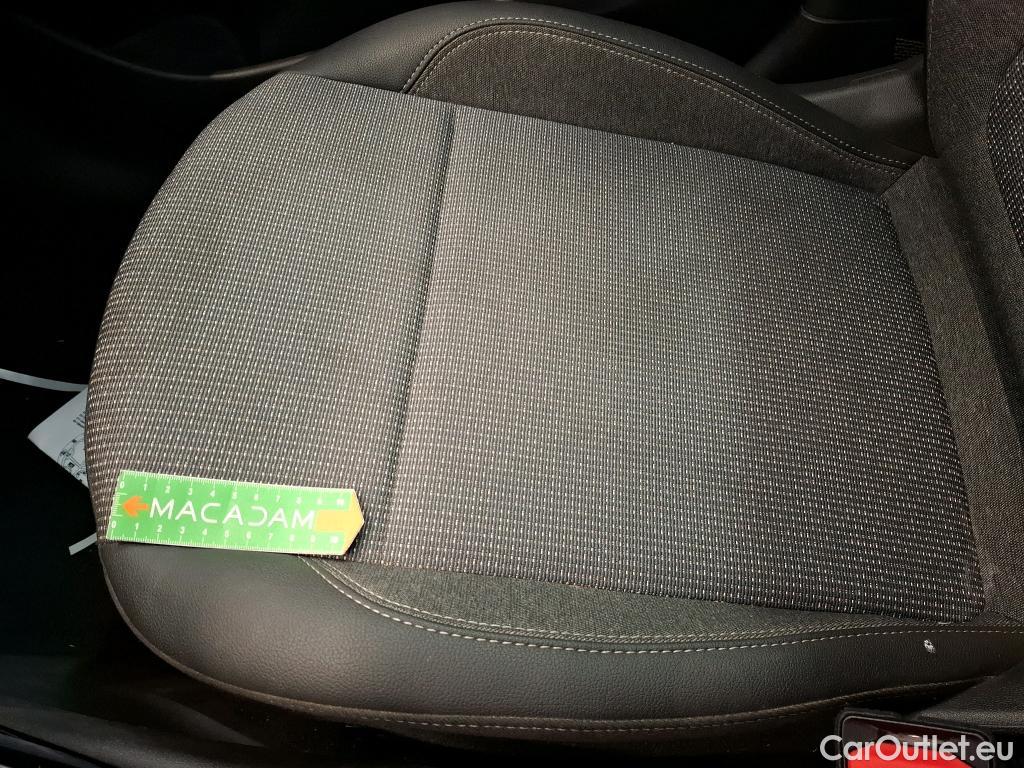  Opel  Crossland  X Business Elegance 1.5 110CV BVM6 E6d #18