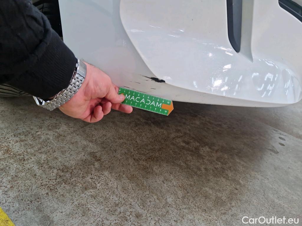  Peugeot  208  Premium 1.5 HDi 100CV BVM6 E6d #21