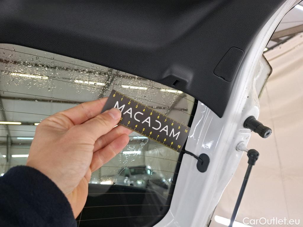  Peugeot  208  Allure Business 1.2 PureTech 100CV BVM6 E6d #37