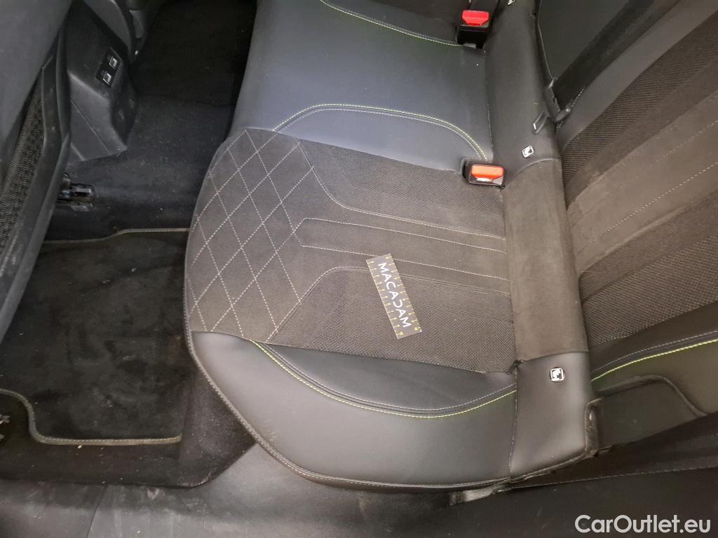  Peugeot  2008 PEUGEOT  / 2019 / 5P / Crossover BLUEHDI 130 S&S EAT8 GT PACK #8