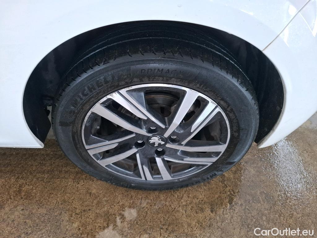  Peugeot  208  Allure Business 1.2 PureTech 100CV BVM6 E6d #27