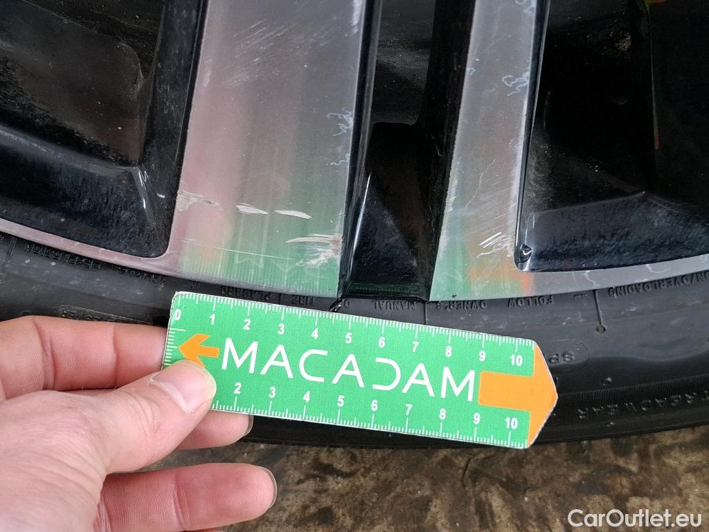  Peugeot  5008  GT Line 1.5 HDi 130CV BVA8 E6dT #98