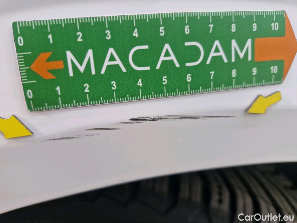  Peugeot  208  Premium 1.5 HDi 100CV BVM6 E6d #16