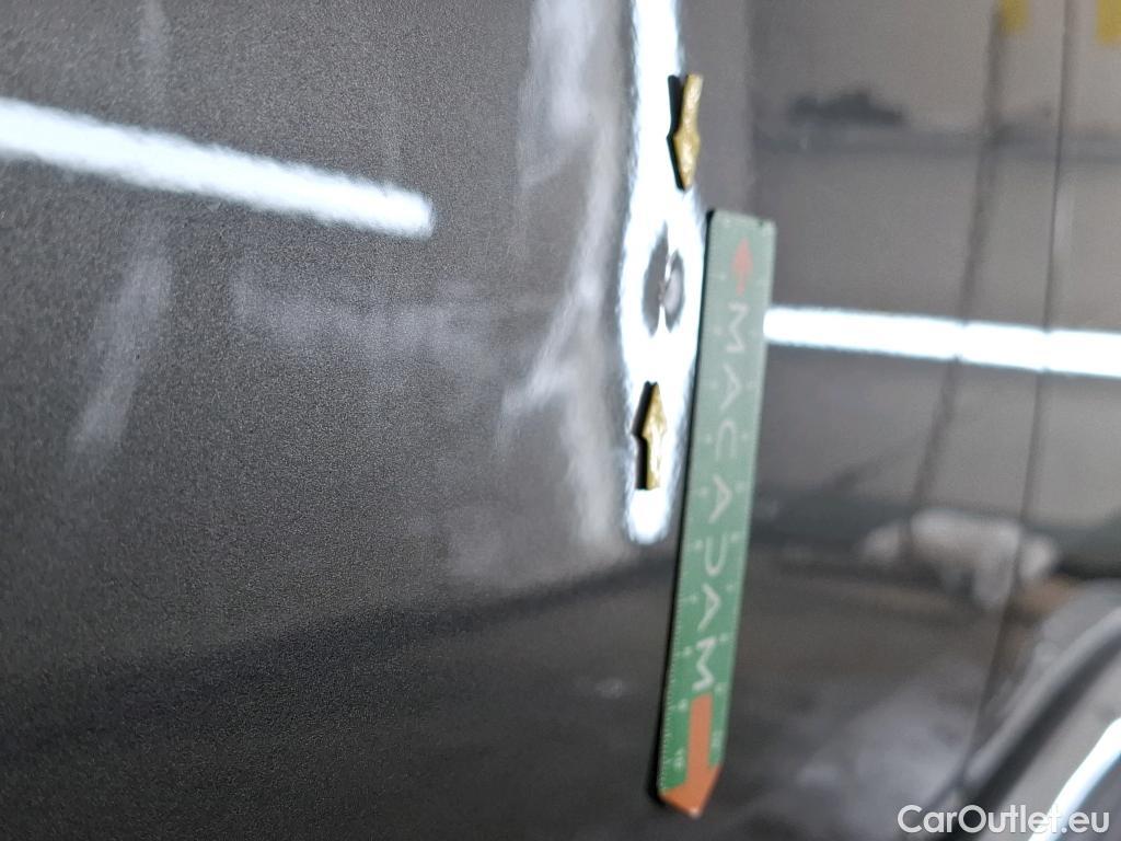  Peugeot  5008  GT Line 1.5 HDi 130CV BVA8 E6dT #111