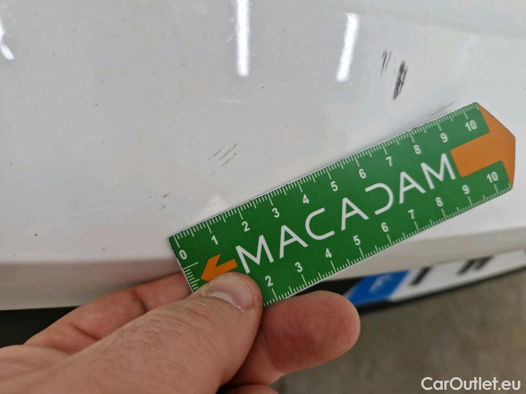  Peugeot  208  Premium 1.5 HDi 100CV BVM6 E6d #4