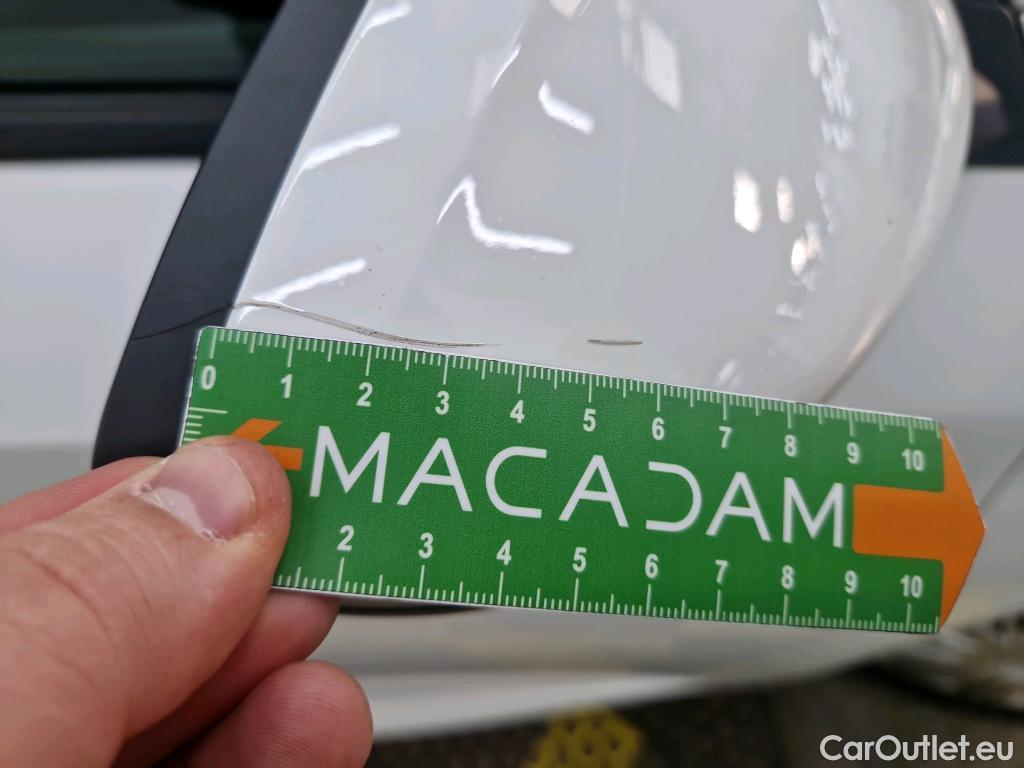  Peugeot  208  Premium 1.5 HDi 100CV BVM6 E6d #12