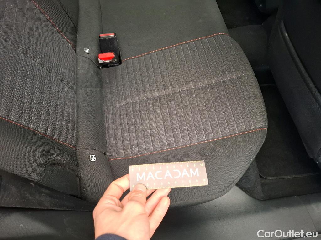  Peugeot  2008  Active Business 1.5 HDi 110CV BVM6 E6d #22