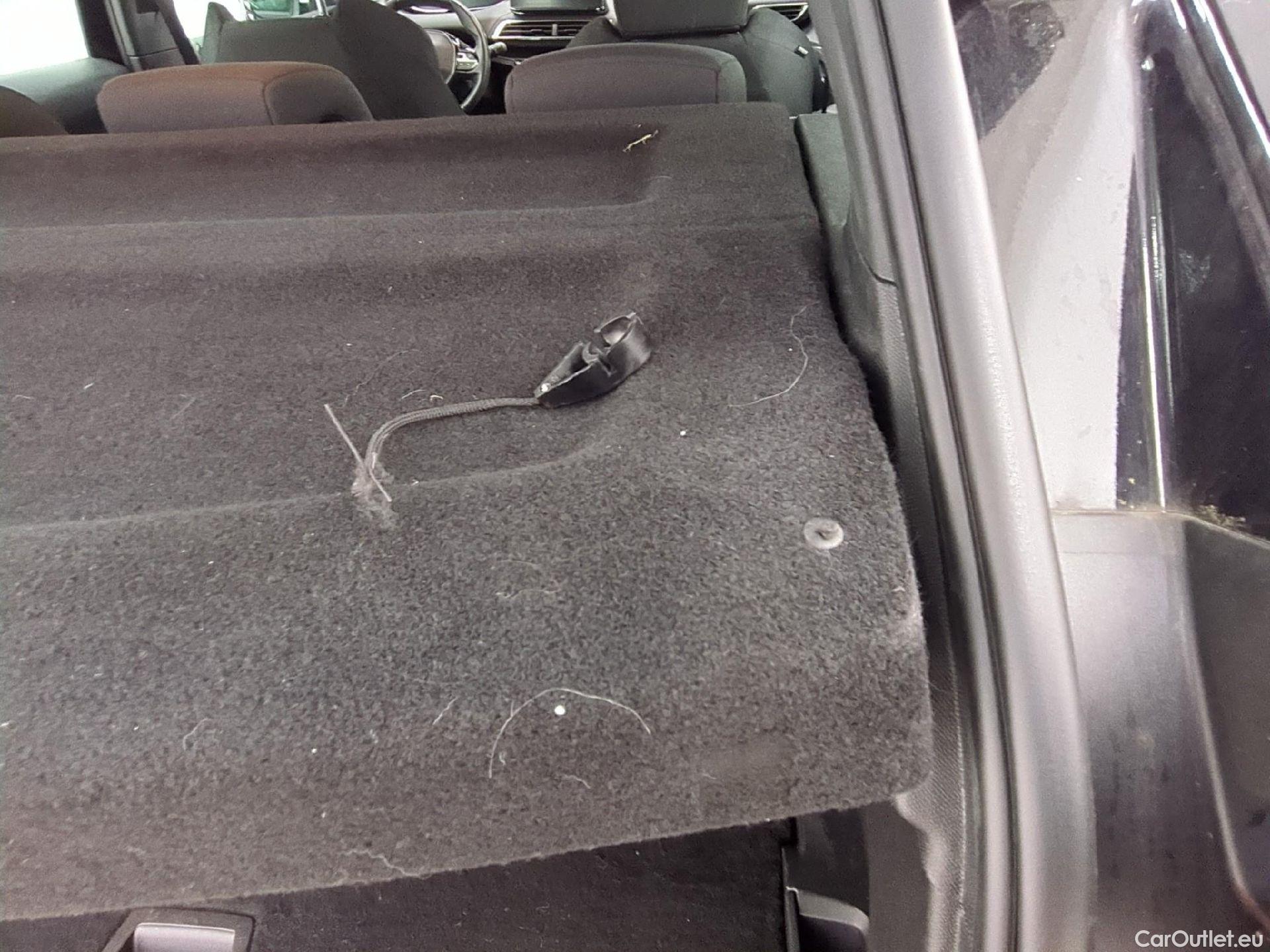  Peugeot  3008  II Active Pack 1.5 HDi 130CV BVM6 E6d #9