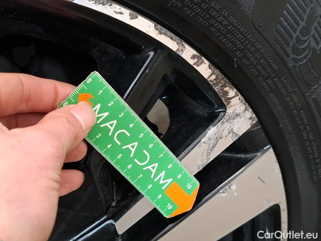  Peugeot  5008  GT Line 1.5 HDi 130CV BVA8 E6dT #92