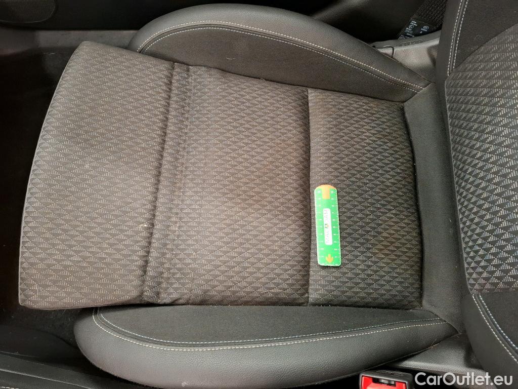  Opel  Astra  K Berline 5ptes INNOVATION 1.6 CDTI 135CV BVA6 E6 #10