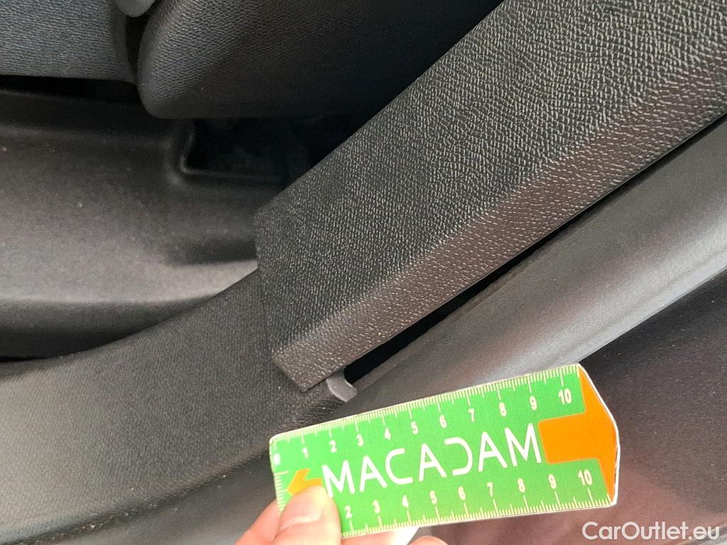  Peugeot  5008  GT Line 1.5 HDi 130CV BVA8 E6dT #118