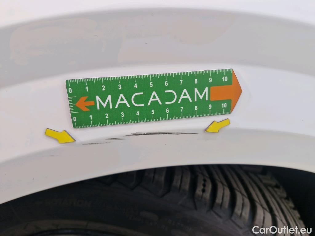  Peugeot  208  Premium 1.5 HDi 100CV BVM6 E6d #15