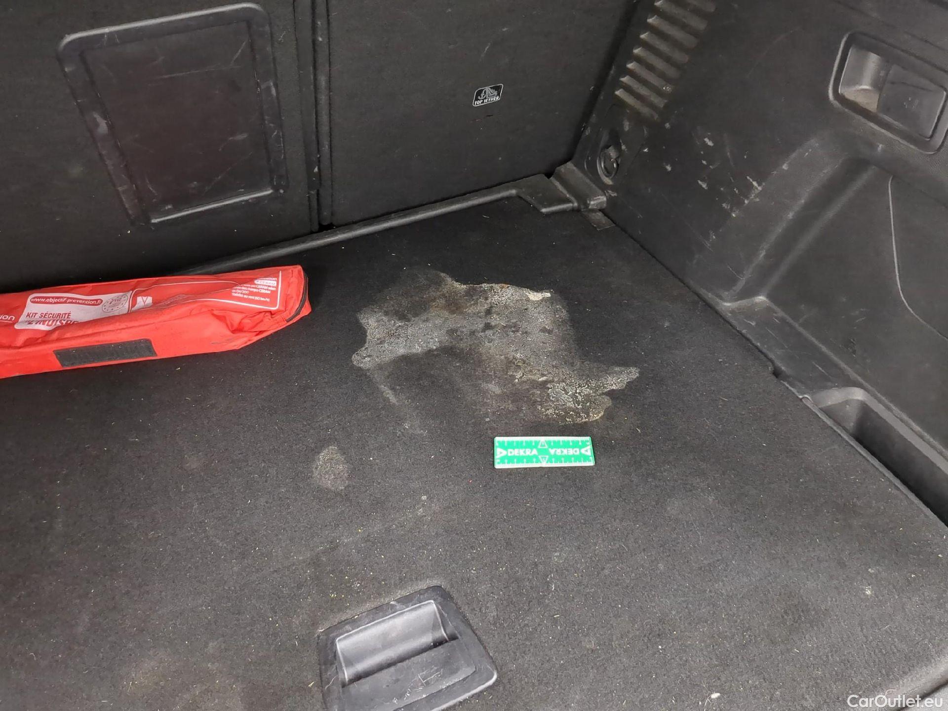  Peugeot  3008  Active Business 1.2 PureTech 130CV BVA8 E6d #2