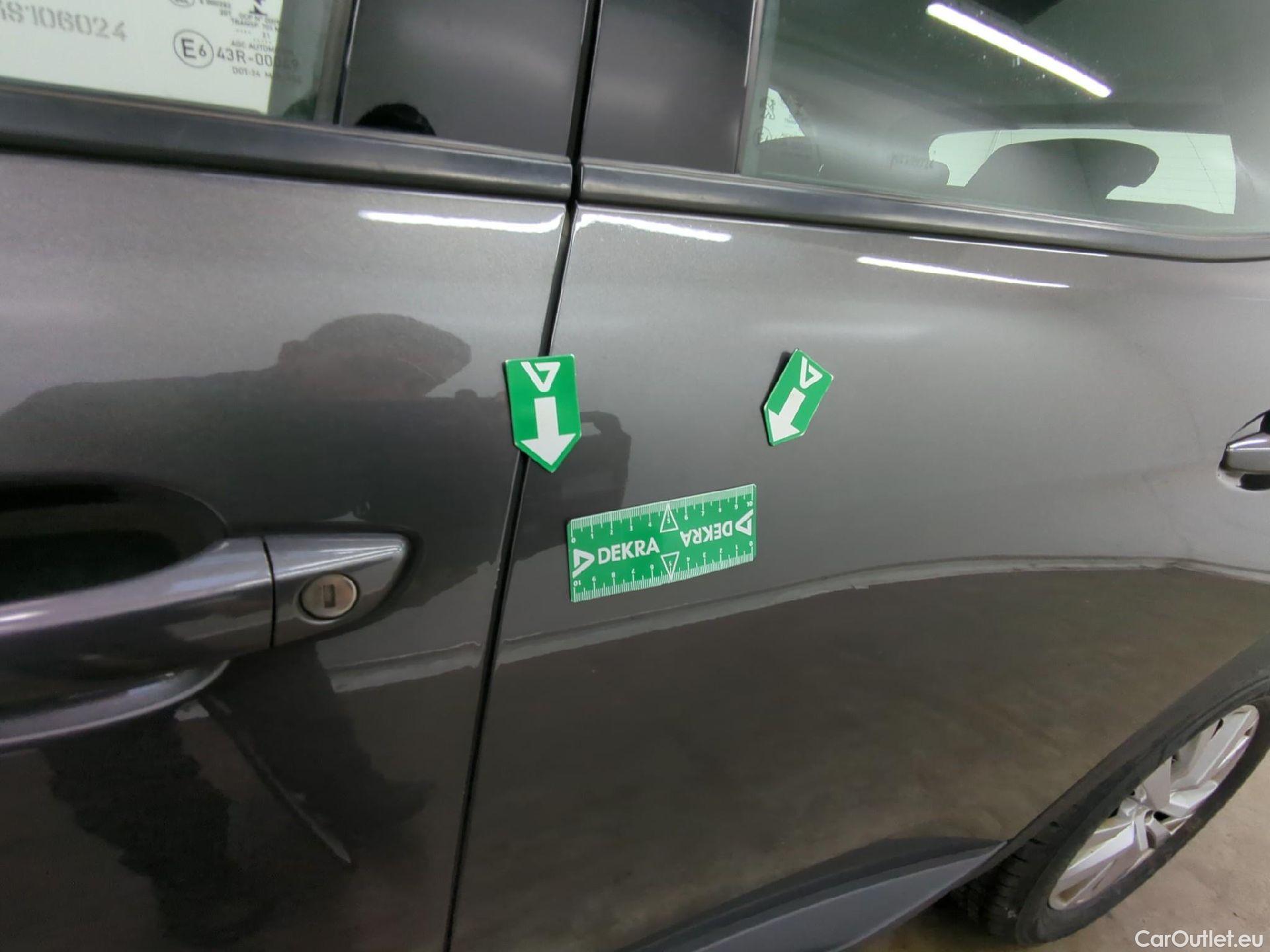  Peugeot  3008  Active Business 1.2 PureTech 130CV BVA8 E6d #18