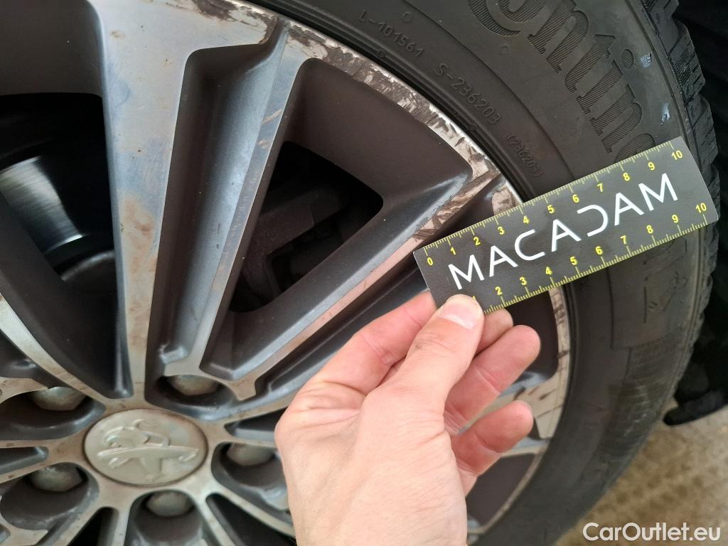  Peugeot  308  Allure Business 1.2 PureTech 130CV BVM6 E6d #35