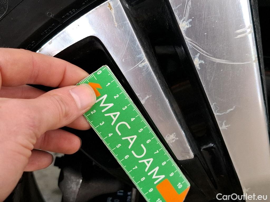  Peugeot  5008  GT Line 1.5 HDi 130CV BVA8 E6dT #86