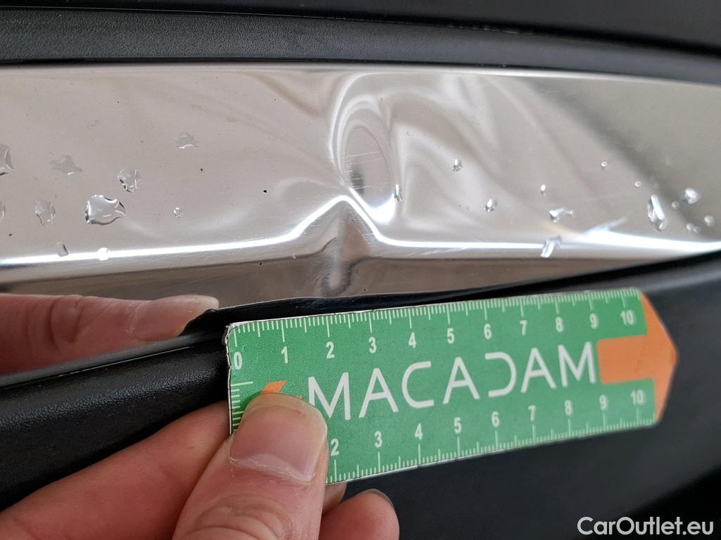  Peugeot  5008  GT Line 1.5 HDi 130CV BVA8 E6dT #48