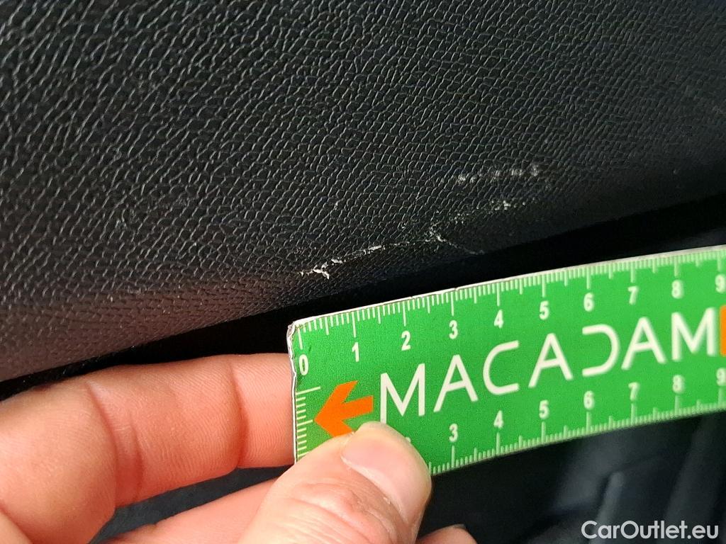  Peugeot  5008  GT Line 1.5 HDi 130CV BVA8 E6dT #107