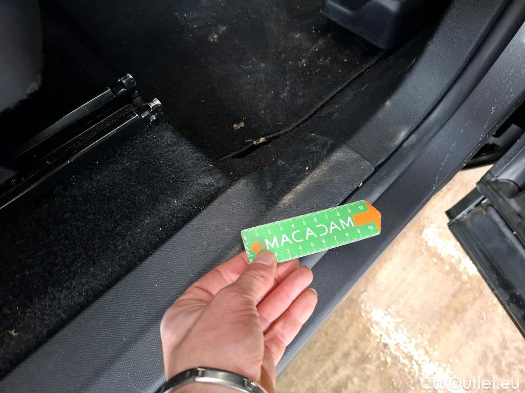  Peugeot  5008  GT Line 1.5 HDi 130CV BVA8 E6dT #104