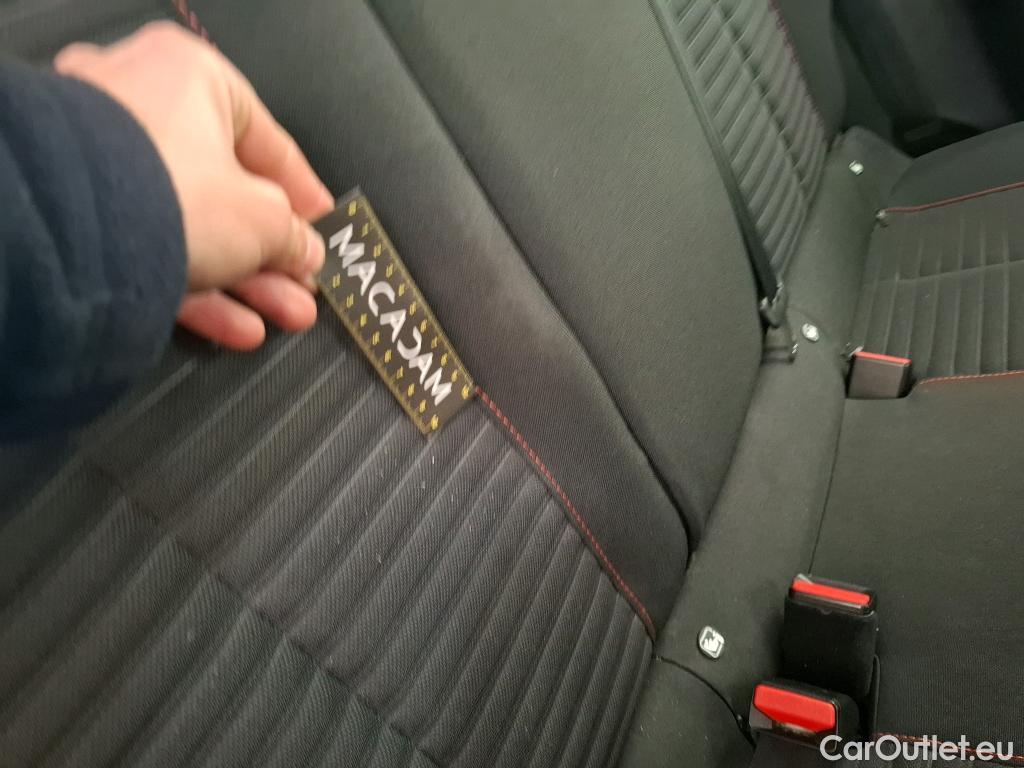  Peugeot  2008  Active Business 1.5 HDi 110CV BVM6 E6d #23