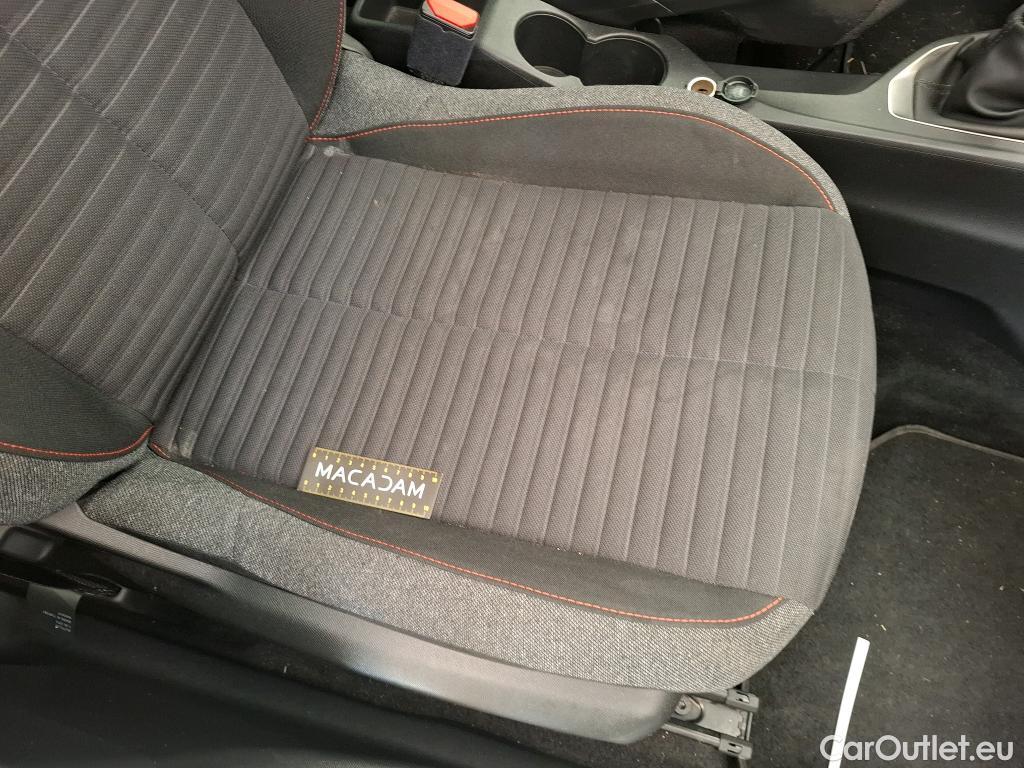  Peugeot  2008  Active Business 1.5 HDi 110CV BVM6 E6d #19