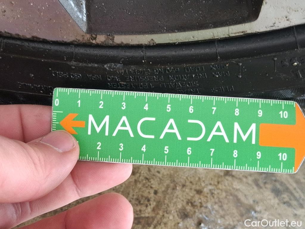  Renault  Megane  IV Berline 5 ptes. Techno 1.5 dCi 115CV BVA7 E6d #31