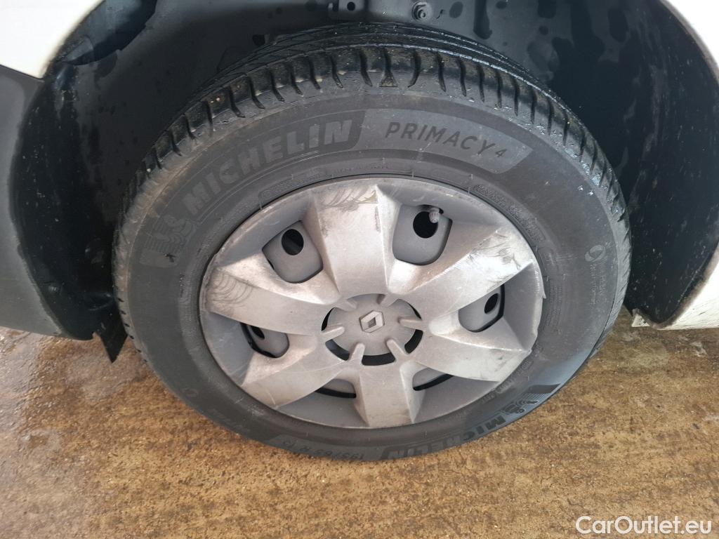  Renault  Kangoo  II Express Maxi Extra (Série Spéciale) 1.5 dCi 95CV BVM6 E6dT #48