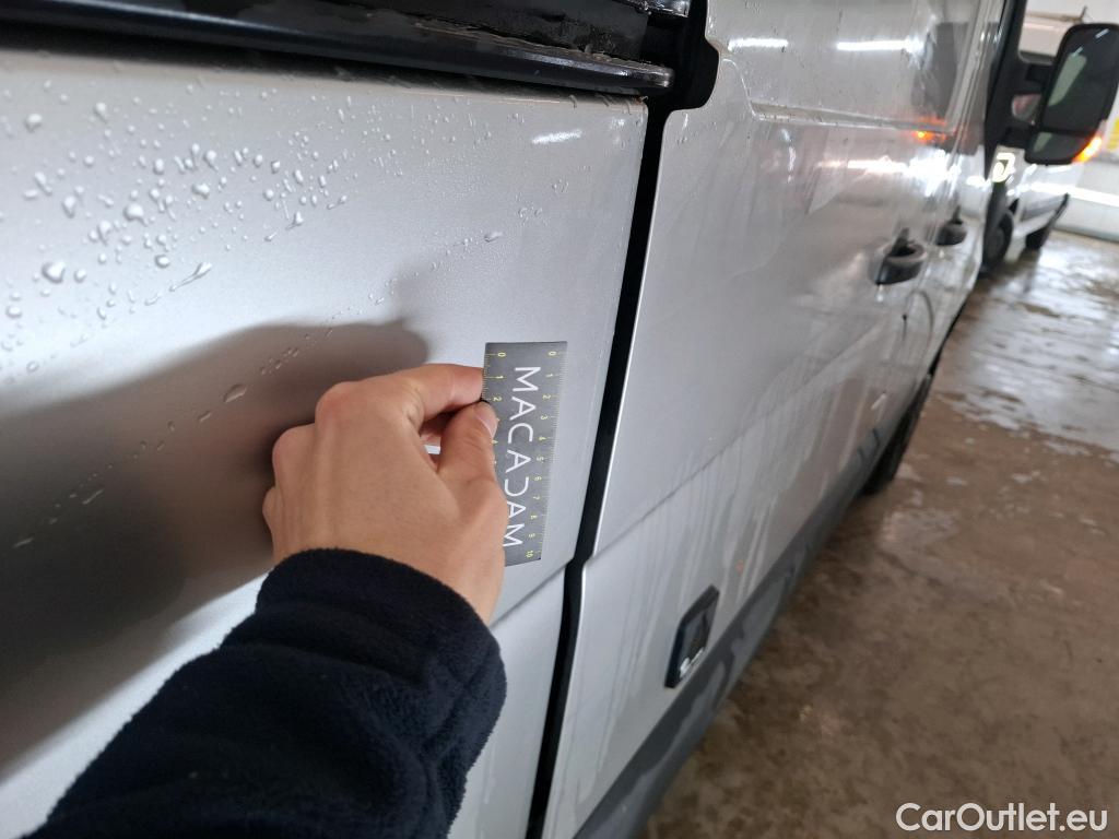  Renault  Master RENAULT  VU 4p Fourgon FG GCf Trac F3500 L1H2 Energy dCi 145 E6 #53